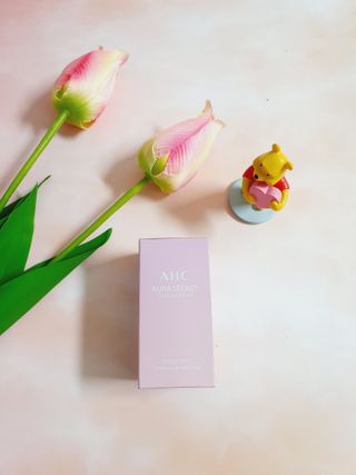 AHC 아우라 시크릿 톤업 벨벳 — 3점을 준 리뷰어가 2021년 4월 올린 사용 사진