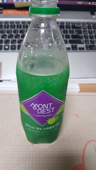 몽베스트 Montbest with Sparkling water Lime20병 — 4점을 준 리뷰어가 2021년 10월 올린 사용 사진
