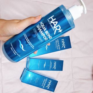 [헤어플러스] 아쿠아본드 수분샴푸/트리트먼트/크림에센스/오일에센스 4종 SET — 4.5점을 준 리뷰어가 2021년 3월 올린 사용 사진