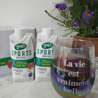 셀렉스스포츠 셀렉스 스포츠 웨이 프로틴 복숭아_ 330ml x 12팩 — 5점을 준 리뷰어가 2021년 10월 올린 사용 사진