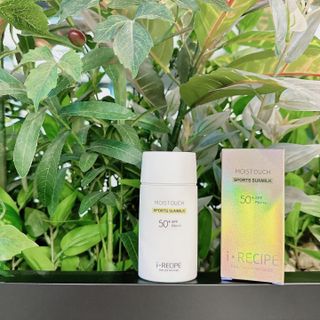 아이레시피 모이스트터치 스포츠 선밀크 50ml (SPF50+ PA+++) — 5점을 준 리뷰어가 2023년 4월 올린 사용 사진