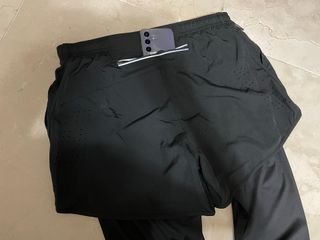 다운블로우 남성 스포츠 멀티 포켓 에어 스트레치 투인원 레깅스 DBC 1804 — 5점을 준 리뷰어가 2025년 6월 올린 사용 사진