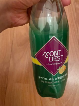 몽베스트 Montbest with Sparkling water Lemon OR Lime 20병(랜덤) — 5점을 준 리뷰어가 2022년 8월 올린 사용 사진