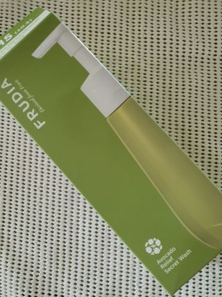 [후르디아] 아보카도 약산성 비건 여성 청결제 — 5점을 준 리뷰어가 2021년 7월 올린 사용 사진
