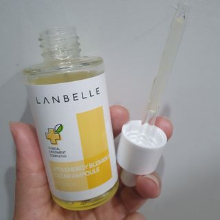 랑벨 비타 에너지 잡티 앰플 50ml 고농축 비타민, 저자극, 수분 촉촉, 미백 앰플 — 5점을 준 리뷰어가 2022년 3월 올린 사용 사진