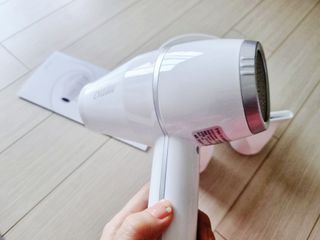 에프에이치아이코리아 마르세이유 사이클론 드라이기 — 4점을 준 리뷰어가 2021년 6월 올린 사용 사진