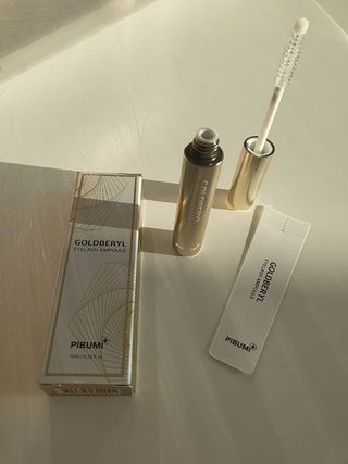 피부미 골드베릴 아이래쉬 앰플 10ml — 5점을 준 리뷰어가 2021년 10월 올린 사용 사진