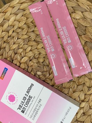 주식회사 얼굴반쪽 [얼굴반쪽 가르시니아 2,800mg] x 14포 1주 젤리 다이어트 보조제 체지방감소 — 5점을 준 리뷰어가 2021년 12월 올린 사용 사진