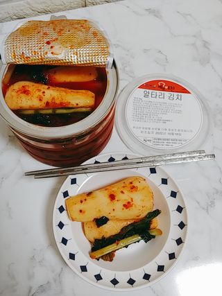 셰프애찬 알타리김치 총각김치 1kg — 5점을 준 리뷰어가 2022년 10월 올린 사용 사진