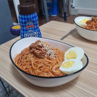 팔도비빔장 시그니처 380g 2개 — 5점을 준 리뷰어가 2022년 1월 올린 사용 사진
