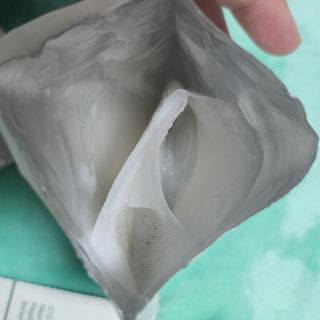 태그스킨 4스텝 주름개선 피부미백 영양 마스크팩 3개 세트(최신버전) — 5점을 준 리뷰어가 2022년 5월 올린 사용 사진