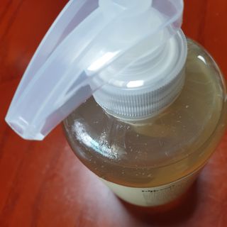 빅그린 안티 헤어로스 탈모 카렌듈라 바이옴 샴푸 500ml (지성두피용) — 5점을 준 리뷰어가 2022년 7월 올린 사용 사진