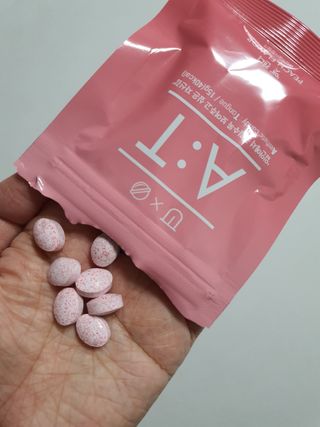입 냄새 완화에 도움을 주는 에티켓 캔디 복숭아맛 앳캔디 — 5점을 준 리뷰어가 2020년 12월 올린 사용 사진