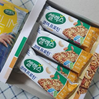 셀렉스스포츠 셀렉스 코어 프로틴 너츠바 50g 6개입 + Slim 25 스타터키트 — 5점을 준 리뷰어가 2021년 5월 올린 사용 사진