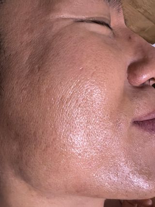 스킨큐어 산다화 비타민c 화이트닝 에센스 30ml — 5점을 준 리뷰어가 2023년 12월 올린 사용 사진