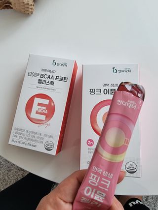 인디닥터 면역 생생 핑크 이뮨 젤리 + 타이탄 BCAA 프로틴 젤리스틱 — 5점을 준 리뷰어가 2022년 3월 올린 사용 사진