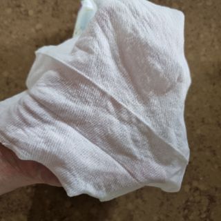 킨도 아기 물티슈 골드 일반형 — 5점을 준 리뷰어가 2021년 11월 올린 사용 사진