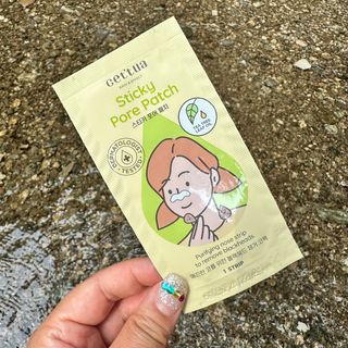 세뚜아(Cettua) 세뚜아 스티키 포어 패치 Cettua Sticky Pore Patch — 5점을 준 리뷰어가 2023년 8월 올린 사용 사진
