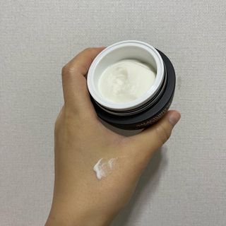 오투에니원 갈락토미세스 비타민 C 프리미엄 블랙스완 크림 50g — 5점을 준 리뷰어가 2022년 12월 올린 사용 사진