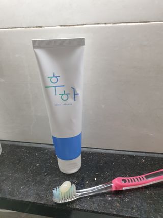 [심폐소생소] 무불소 임산부 천연 치약 — 4.5점을 준 리뷰어가 2021년 9월 올린 사용 사진
