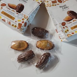 [메종콜리브리] 프랑스 마들렌 메종콜리브리 헤이즐넛 마들렌 2팩 — 3.5점을 준 리뷰어가 2021년 11월 올린 사용 사진