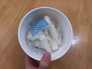 나우  [요리궁리] 매콤달콤 꽃떡볶이 6개입 세트 — 4.5점을 준 리뷰어가 2025년 1월 올린 사용 사진