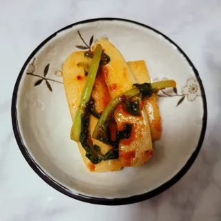 셰프애찬 알타리김치 총각김치 1kg — 5점을 준 리뷰어가 2022년 10월 올린 사용 사진