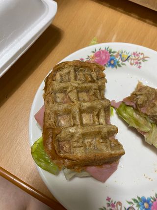 롯데제과 Vbread 포카치아식빵1개 + 미니식빵 1개 + 머핀 2개 세트 — 5점을 준 리뷰어가 2021년 9월 올린 사용 사진