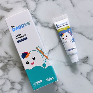 닥터데디스 안심불소 튼튼치약(청포도, 민트 중 택 1) 60g + 여행용 미니 치약 15g — 5점을 준 리뷰어가 2022년 7월 올린 사용 사진
