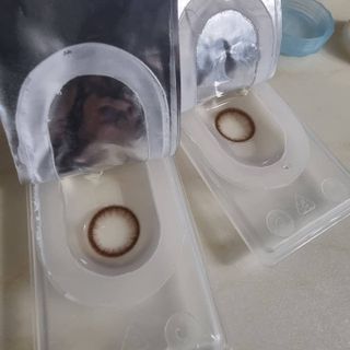 앤365 [ANN365LENS] 저스트 블랙, 초코 2종 중 택일 — 5점을 준 리뷰어가 2021년 11월 올린 사용 사진