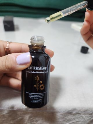 코매료 셀인키 리바이탈 퍼펙트 세럼 2종(천연오일100프로+순수비타민c150,000ppm) — 5점을 준 리뷰어가 2024년 2월 올린 사용 사진