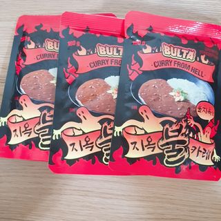 불타 지옥불카레 불지옥맛 180g x 3봉 — 5점을 준 리뷰어가 2021년 6월 올린 사용 사진