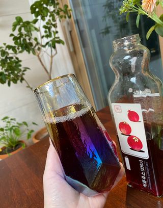 [바이윙클] 페르시아 유기농 석류 착즙주스 750ml 2병 + 선물박스 세트 — 5점을 준 리뷰어가 2022년 3월 올린 사용 사진