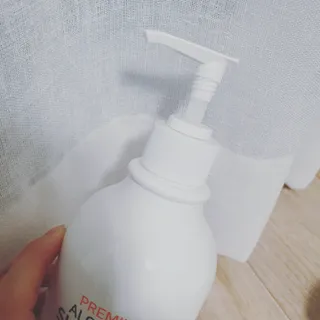 [닥터문] 프리미엄 알로에베라 선크림 500ml — 5점을 준 리뷰어가 2022년 6월 올린 사용 사진