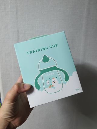 유비맘 트라이탄 코니빨대컵_컬러 랜덤 발송 — 5점을 준 리뷰어가 2021년 1월 올린 사용 사진