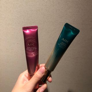 [NEW 탄력유턴 아이크림] AHC 유스 래스팅 리얼 아이크림 포 페이스 — 5점을 준 리뷰어가 2021년 2월 올린 사용 사진