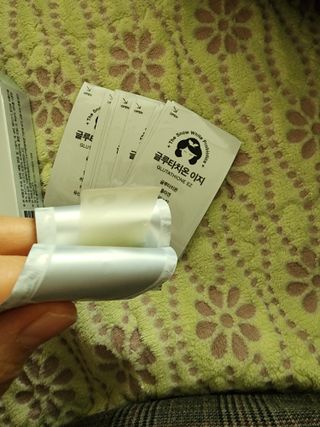 메디포스트 모비타 글루타치온 이지 필름형 30매 — 5점을 준 리뷰어가 2023년 1월 올린 사용 사진