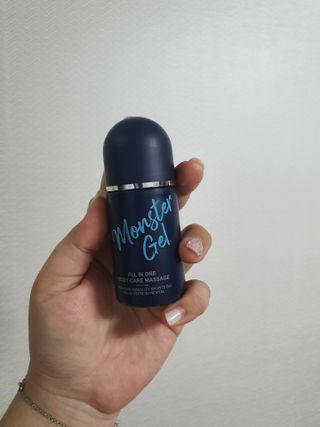 [바록스] 류현진 올인원 바디릴렉싱 몬스터겔 50ml — 4.5점을 준 리뷰어가 2021년 3월 올린 사용 사진