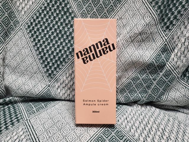 난나 살몬 스파이더 검버섯 미백 톤업 화이트닝 연어 앰플 크림 300ml 대용량 리뷰 사진
