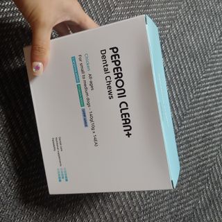 페페로니 2종 세트 클린플러스 덴탈껌 치킨+덕 — 5점을 준 리뷰어가 2021년 7월 올린 사용 사진