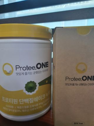 프로티원 단백질쉐이크 녹차맛 2주분 1통+보틀 — 5점을 준 리뷰어가 2021년 4월 올린 사용 사진