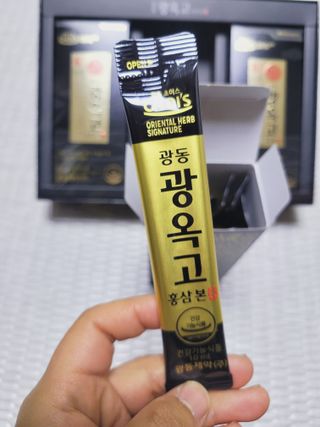 광동생활건강 [광동제약] 광동 광옥고 홍삼 본 30포 + 쇼핑백 증정 — 5점을 준 리뷰어가 2022년 5월 올린 사용 사진