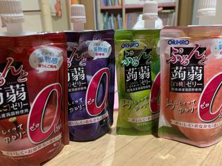 ORIHIRO 오리히로 곤약젤리 제로칼로리 130g 4종 4팩(맛별로 1팩씩) — 5점을 준 리뷰어가 2023년 3월 올린 사용 사진