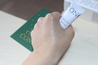 CONC 콩크 미로탐누스 안티링클 화이트닝 세럼 — 5점을 준 리뷰어가 2021년 1월 올린 사용 사진