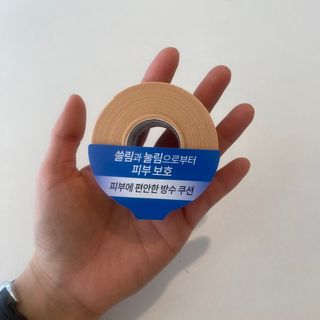 3M 넥스케어 물집방지쿠션테이프 1매 + 물집방지패드 10매 — 5점을 준 리뷰어가 2024년 4월 올린 사용 사진