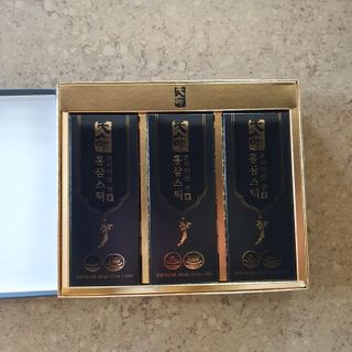 헬스업_천명진프리미엄홍삼스틱_10ml x 30포 — 4.5점을 준 리뷰어가 2021년 2월 올린 사용 사진