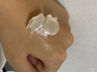 듀오코리아 [듀오] 피부맞춤형 저자극 클렌징밤 1종 랜덤발송 (모공케어,안색개선,안티에이징,블랙헤드) — 3.5점을 준 리뷰어가 2022년 6월 올린 사용 사진