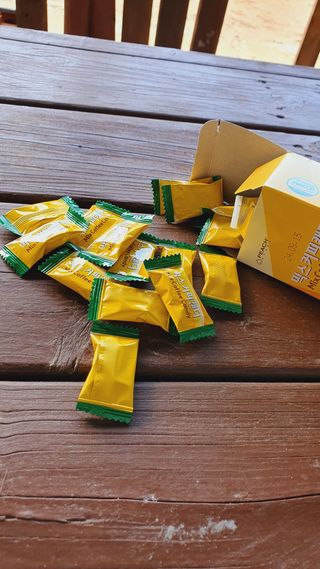 (주) 피치코리아 믹스커피캔디76g x2개입 — 5점을 준 리뷰어가 2022년 11월 올린 사용 사진