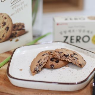 ZERO (초콜릿 칩 쿠키, 카카오 케이크, 후르츠 젤리, 아이스 콜라, 아이스 초코바) — 5점을 준 리뷰어가 2022년 6월 올린 사용 사진