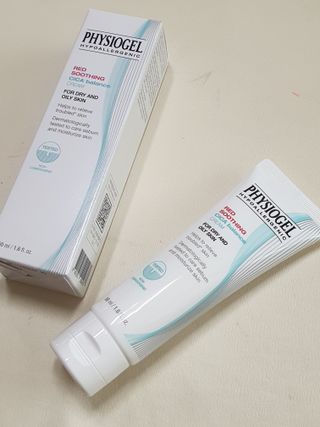 피지오겔 레드수딩 시카밸런스 크림 50ml — 5점을 준 리뷰어가 2022년 4월 올린 사용 사진